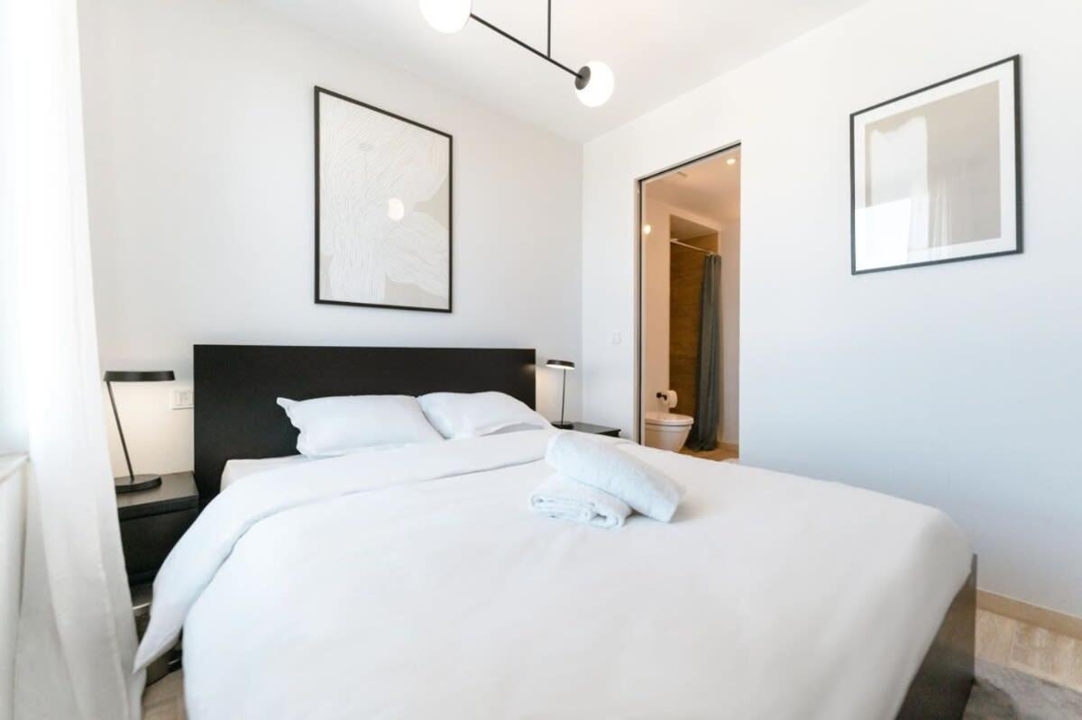 Luxury With Views In Haute Apartment Luxemburg